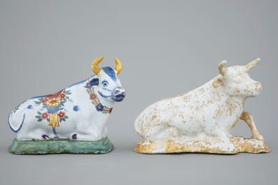 Two Dutch Delftware models of cows, 18/19th C.