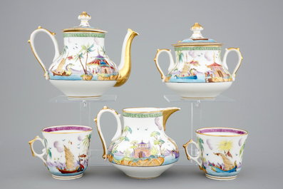 A chinoiserie tea service for two (t&ecirc;te-&agrave;-t&ecirc;te), Bayeux porcelain, 19th C.