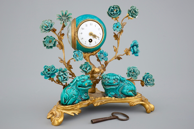 A Louis XV style ormolu-mounted clock with Samson porcelain group, 19th C.