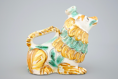 An Italian maiolica dog shaped acquamanile, Ariano Irpino, 18/19th C.