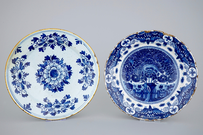 A set of 5 Dutch Delft blue and white plates, 18th C.