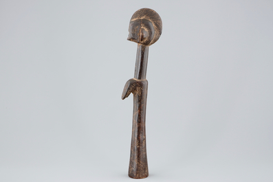 Une figure de fertilit&eacute; africaine en bois sculpt&eacute;, Mossi, Congo, 1&egrave;re moiti&eacute; du 20&egrave;me