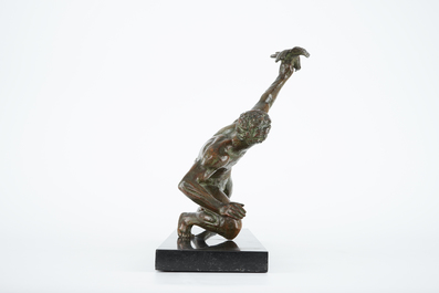 Alexandre Kelety (1918-1940), Un fauconnier, bronze sur socle en marbre