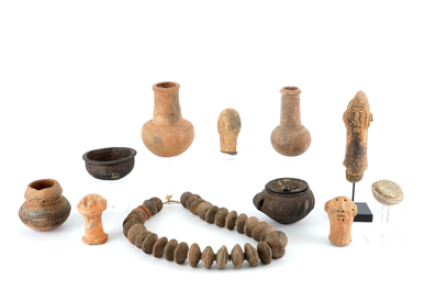 A collection of African pottery and archeology, various periods