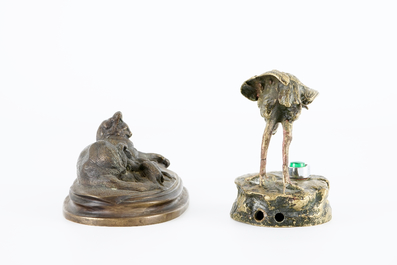 Een lot brons en regule dieren: een groep katten, twee nijlpaarden en een kraanvogel, 20e eeuw