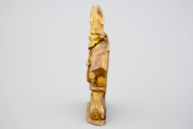 Een verguld houten buste van Sint-Eloois, 17/18e eeuw