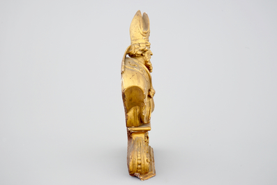 Un buste en bois sculpt&eacute; et dor&eacute; de Saint Eloy, 17/18&egrave;me