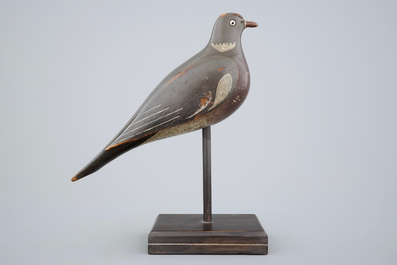 A painted wooden decoy bird, England, 19th C.