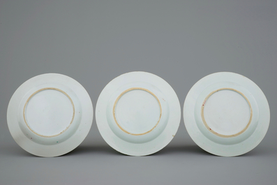 A set of three Chinese famille rose plates with flowers, 18th C.