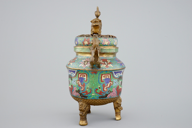 A Chinese cloisonn&eacute; tripod incense burner, 18/19th C.