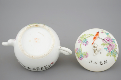 A Chinese qianjiang cai teapot, 19/20th C.