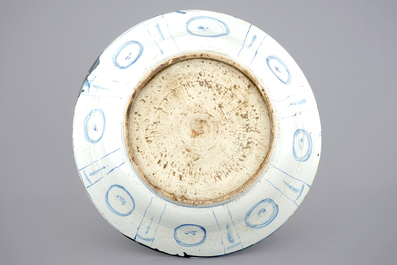 A massive blue and white Chinese kraak porcelain dish, 17th C.