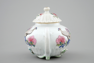 A fine Chinese famille rose teapot with applied lotus stems, Yongzheng, 1723-1735