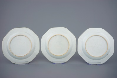 A set of six octagonal Chinese famille rose plates with cranes, 18th C.