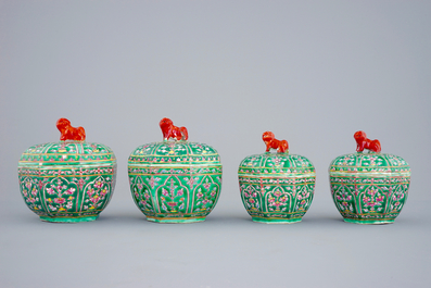 Four Chinese Bencharong porcelain thai market boxes and covers, 19th C.