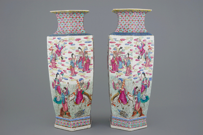 A pair of hexagonal Chinese famille rose vases, 19th C.