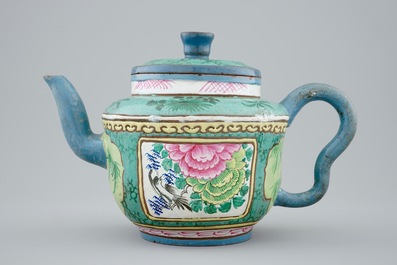 A Chinese enamelled Yixing teapot and cover, 19th C.