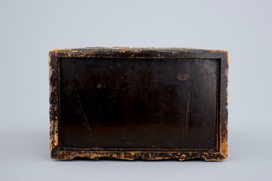 Un petit cabinet &agrave; tiroirs en lacque de Japon, Meiji, 19&egrave;me