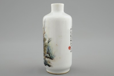 A Chinese snuff bottle with a landscape, 20th C.