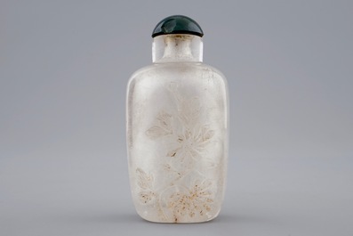 Deux tabati&egrave;res en agate et cristal de rocher, Chine, 19/20&egrave;me