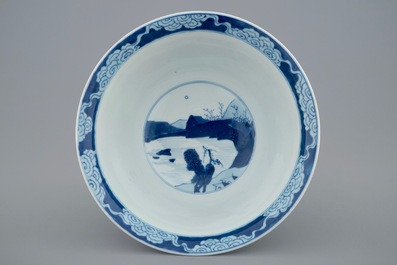 Un bol en porcelaine de Chine bleu et blanc &agrave; d&eacute;cor d'un bateau, Kangxi