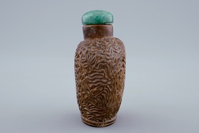 A Chinese carved bamboo snuff bottle, 19/20th C.