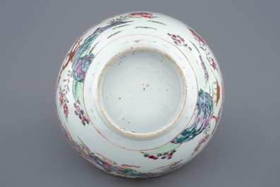 A Chinese famille rose bowl with a landscape, Yongzheng, 1723-1735