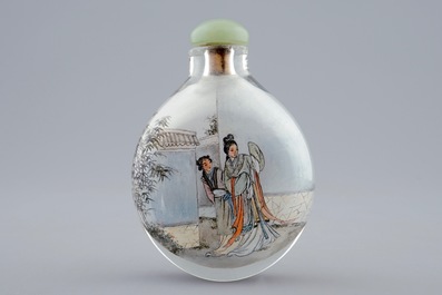 A Chinese inside-painted glass snuff bottle, 20th C.