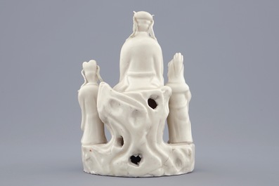 Een Chinese Dehua blanc de Chine groep met Wen Chang met 2 volgelingen, 18/19e eeuw