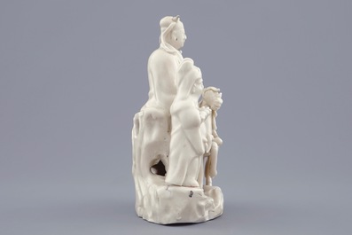 Un groupe de Wen Chang et deux suiveurs en porcelaine blanc de Chine de Dehua, 18&egrave;me