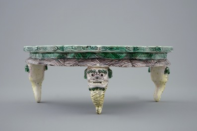 A Chinese famille verte enamels on biscuit stand with a phoenix, Kangxi