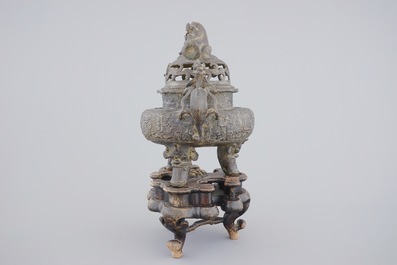 A large Chinese bronze tripod censer on stand, 17/18th C.