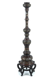 A very tall Japanese champlev&eacute; enamel bronze floor lamp column, Meiji, 19th C.