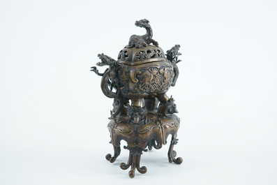 A large Japanese bronze censer on stand, Meiji, 19th C.