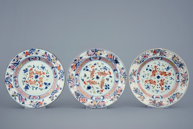 A set of 6 Chinese rose-verte plates with carps, Qianlong, 18th C.