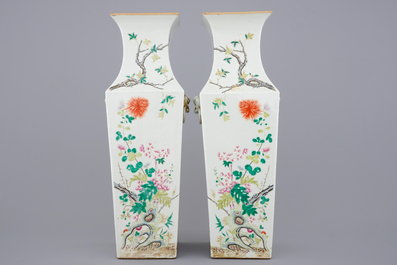 A pair of Chinese famille rose square vases with fine floral decoration, 19th C.