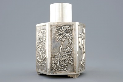 A fine Chinese octagonal silver tea caddy and cover, mark of Kwan Wo, 19th C