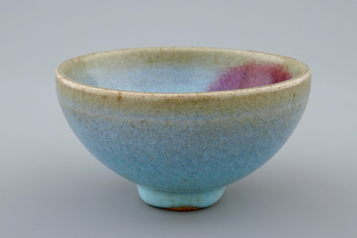 A small Chinese junyao glazed bowl, prob. Song Dynasty, 10/13th C.