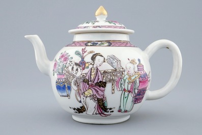 An excellent Chinese famille rose teapot and cover, Yongzheng, 1723-173