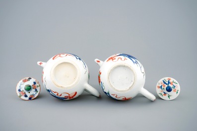 A pair of Chinese verte-Imari teapots and covers, Kangxi