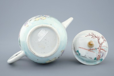 Een fijne Chinese export porseleinen theepot met deksel, Qianlong, 18e eeuw