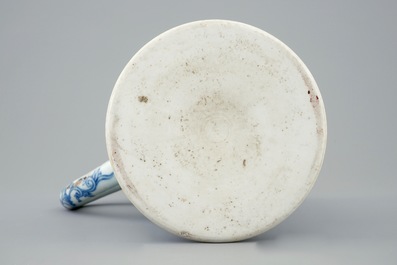 A blue and white Chinese tankard, Transitional period, 1620-1683