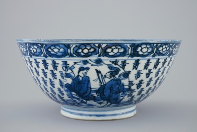 Een Chinese blauw-witte kom met Shou Lao op een kraanvogel, Transitie periode, 1620-1683
