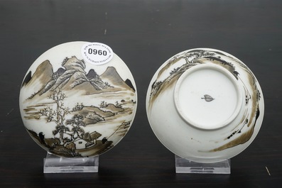 A round Chinese biscuit seal wax box and cover, Kangxi