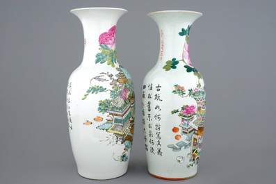 Twee Chinese vazen met qianjiang cai decor van kostbaarheden, 19/20e eeuw