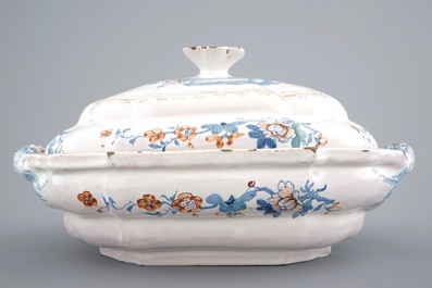 A rare Brussels faience kakiemon tureen on stand, 18th C.