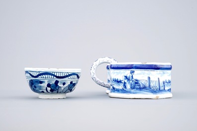 Un ensemble en fa&iuml;ence de Delft bleu et blanc, Pays-Bas et France, 18/19&egrave;me