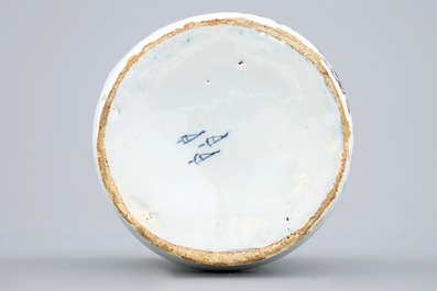 A polychrome Dutch Delft albarello-shaped pharmacy jar, 18th C.