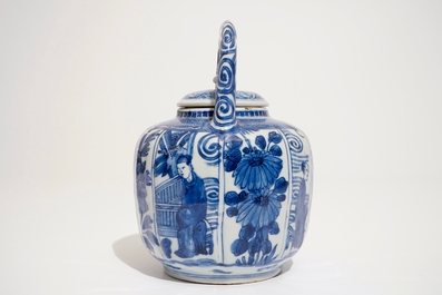 A Chinese blue and white kraak porcelain wine pot and cover, Ming, Wanli