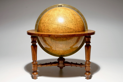 Un globe c&eacute;leste, George Frederick Cruchley, Londres, Angleterre, 3&egrave;me quart du 19&egrave;me